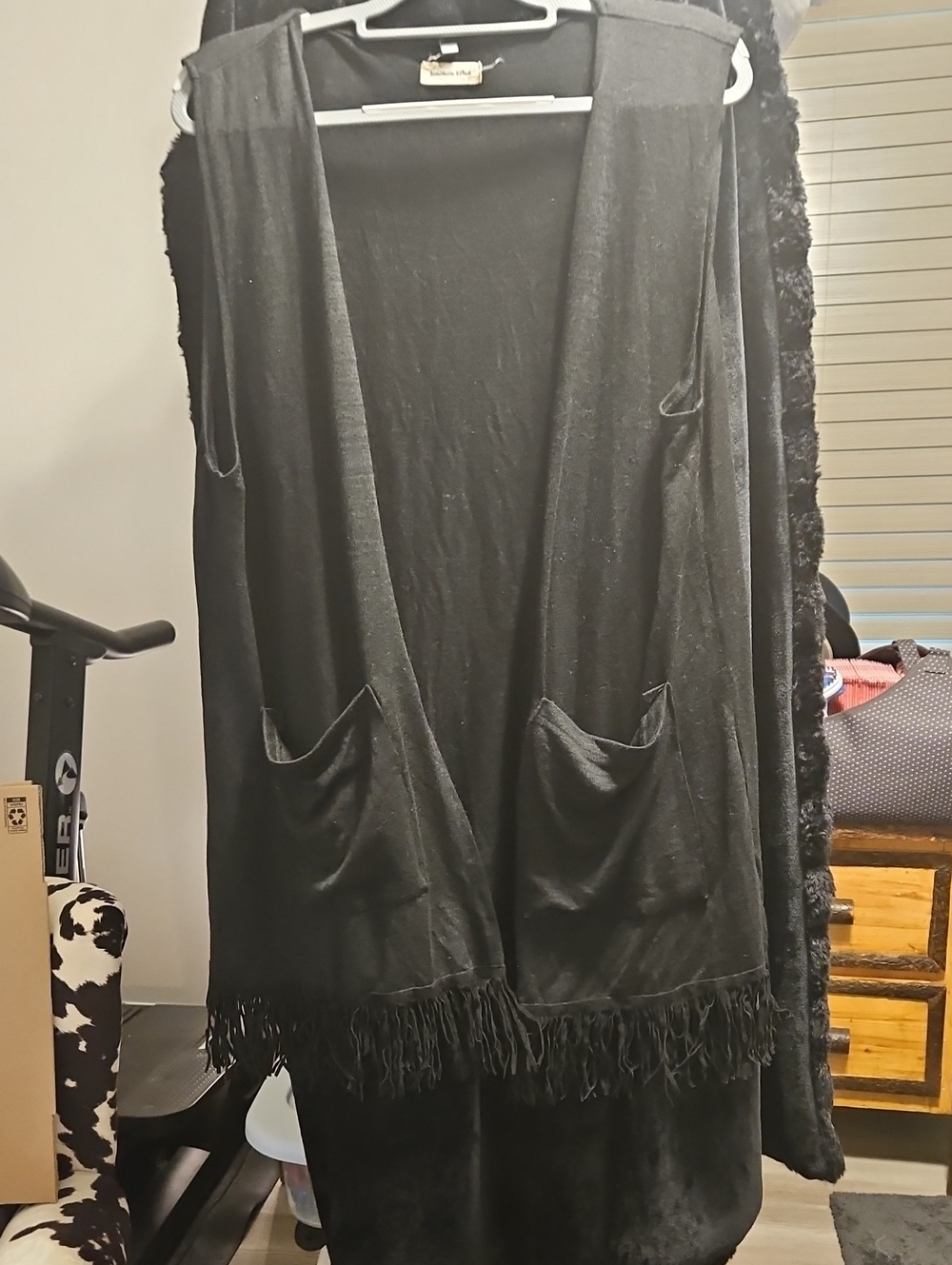 Sleeveless Fringe Open-Front Vest - Black
